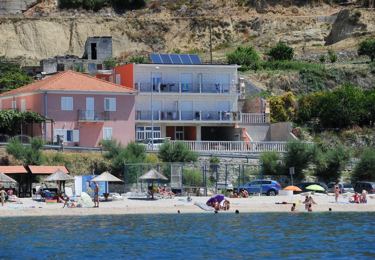 Ferienwohnung in Podstrana - Ferienwohnung in Podstrana-Sv.Martin mit Meerblick, Balkon, Klimaanlage, W-LAN (5117-7)