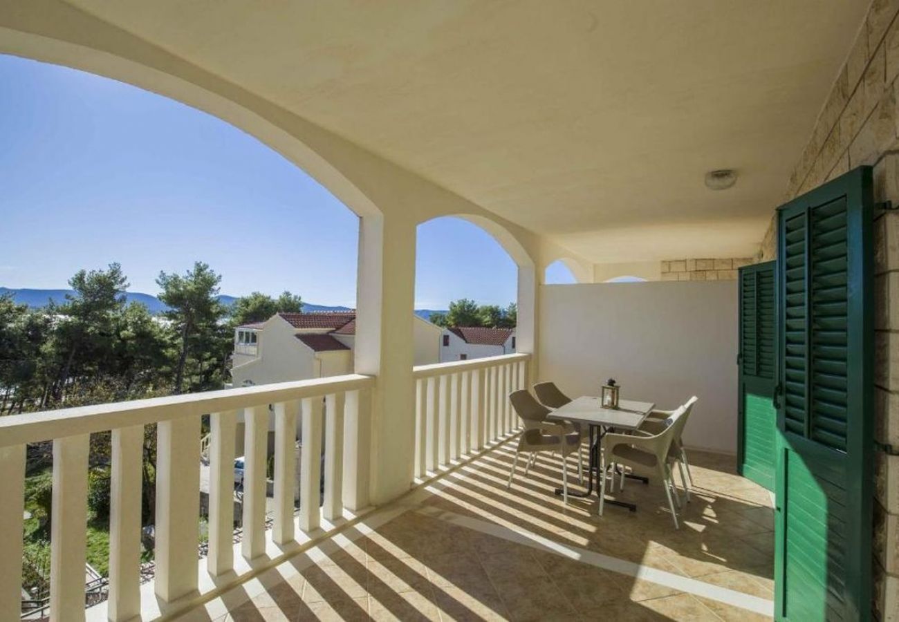 Ferienwohnung in Bol - Ferienwohnung in Bol mit Meerblick, Terrasse, Klimaanlage, W-LAN (5121-3)