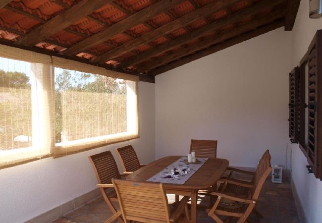 Ferienhaus in Milna - Ferienhaus in Milna mit Terrasse, Klimaanlage, W-LAN, Waschmaschine (5123-1) Ferienhaus in Milna - Ferienhaus in Milna mit Terrasse, Klimaanlage, W-LAN, Waschmaschine (5123-1)
