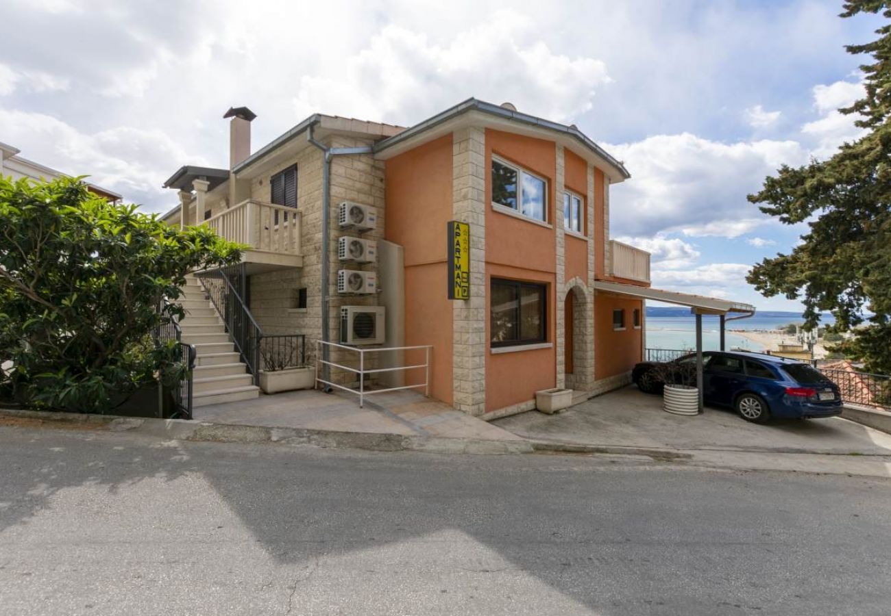 Ferienwohnung in Omiš - Ferienwohnung in Omiš mit Meerblick, Balkon, Klimaanlage, W-LAN (5129-5)