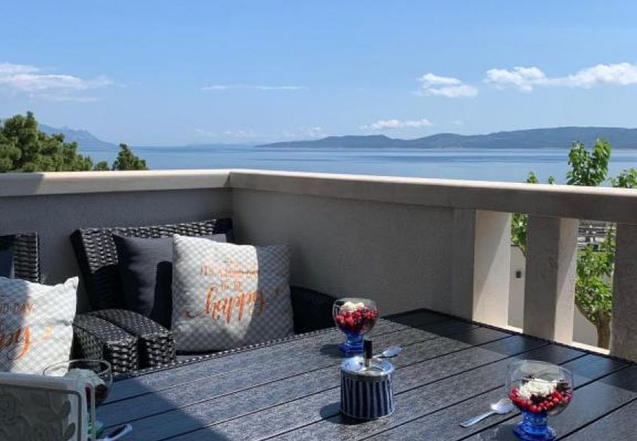 Ferienwohnung in Mimice - Ferienwohnung in Medići mit Meerblick, Balkon, Klimaanlage, W-LAN (907-4)