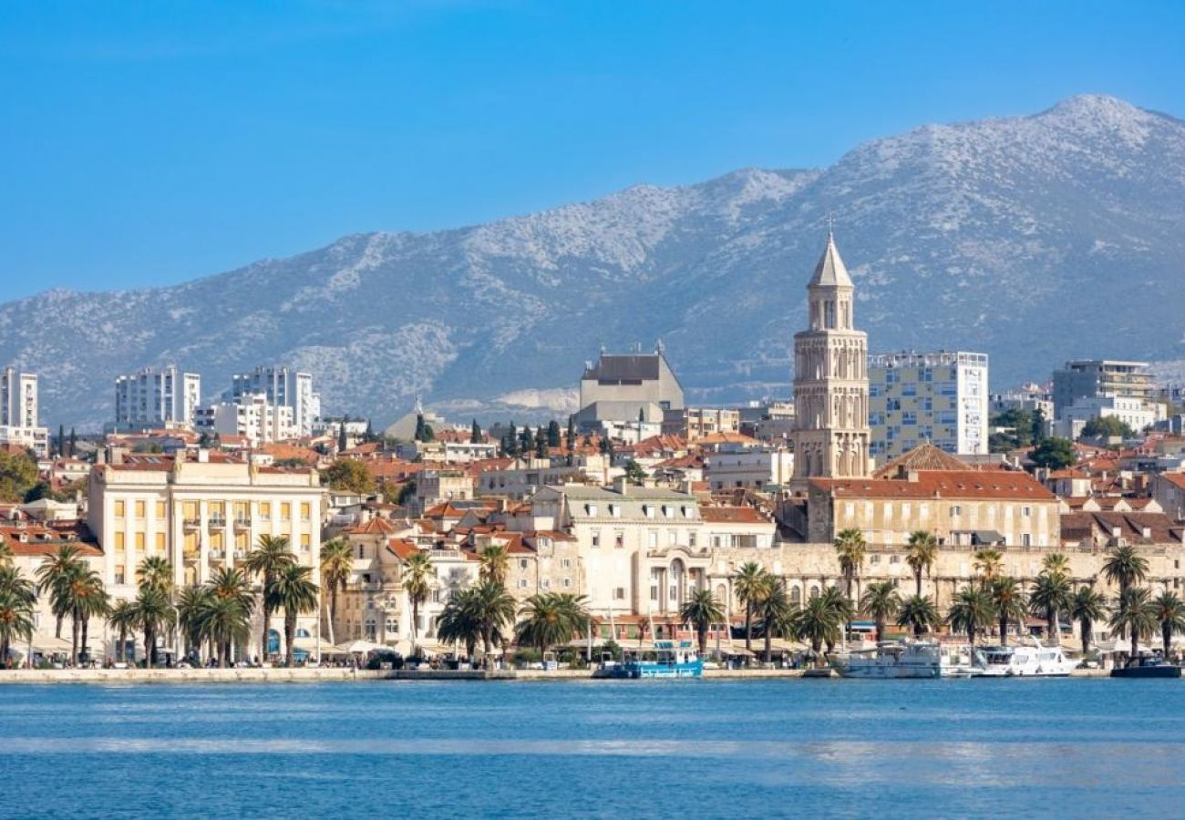 Ferienwohnung in Split - Ferienwohnung in Split mit Meerblick, Balkon, Klimaanlage, W-LAN (5141-1)