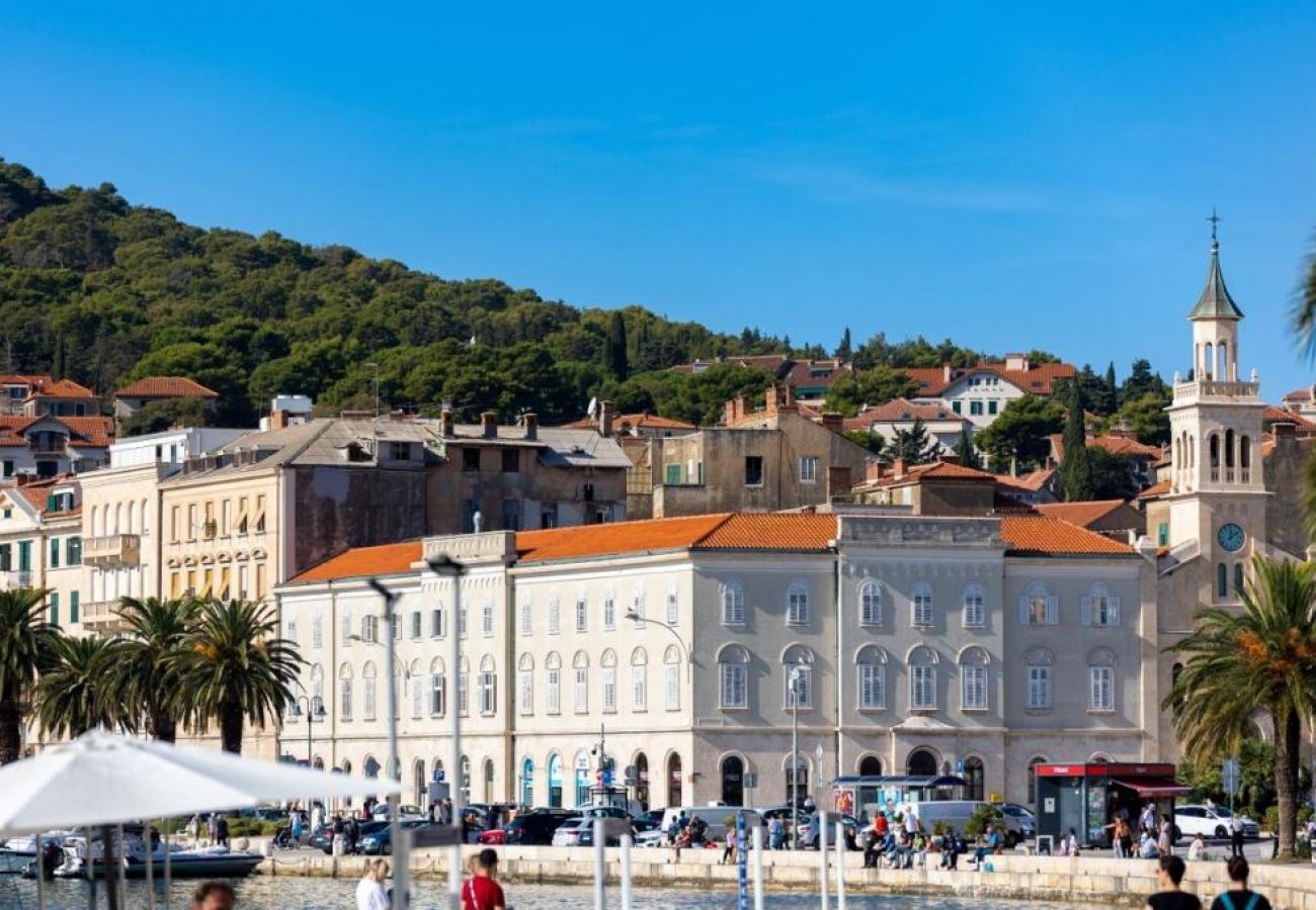 Ferienwohnung in Split - Ferienwohnung in Split mit Meerblick, Balkon, Klimaanlage, W-LAN (5141-1)