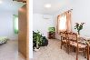 Ferienwohnung in Seget Vranjica - Ferienwohnung in Seget Vranjica mit Meerblick, Balkon, Klimaanlage, W-LAN (5142-1) Ferienwohnung in Seget Vranjica - Ferienwohnung in Seget Vranjica mit Meerblick, Balkon, Klimaanlage, W-LAN (5142-1)