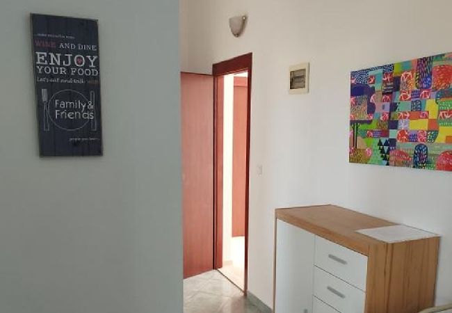 Ferienwohnung in Drage - Ferienwohnung in Drage mit Balkon, Klimaanlage, W-LAN (5144-3) Ferienwohnung in Drage - Ferienwohnung in Drage mit Balkon, Klimaanlage, W-LAN (5144-3)