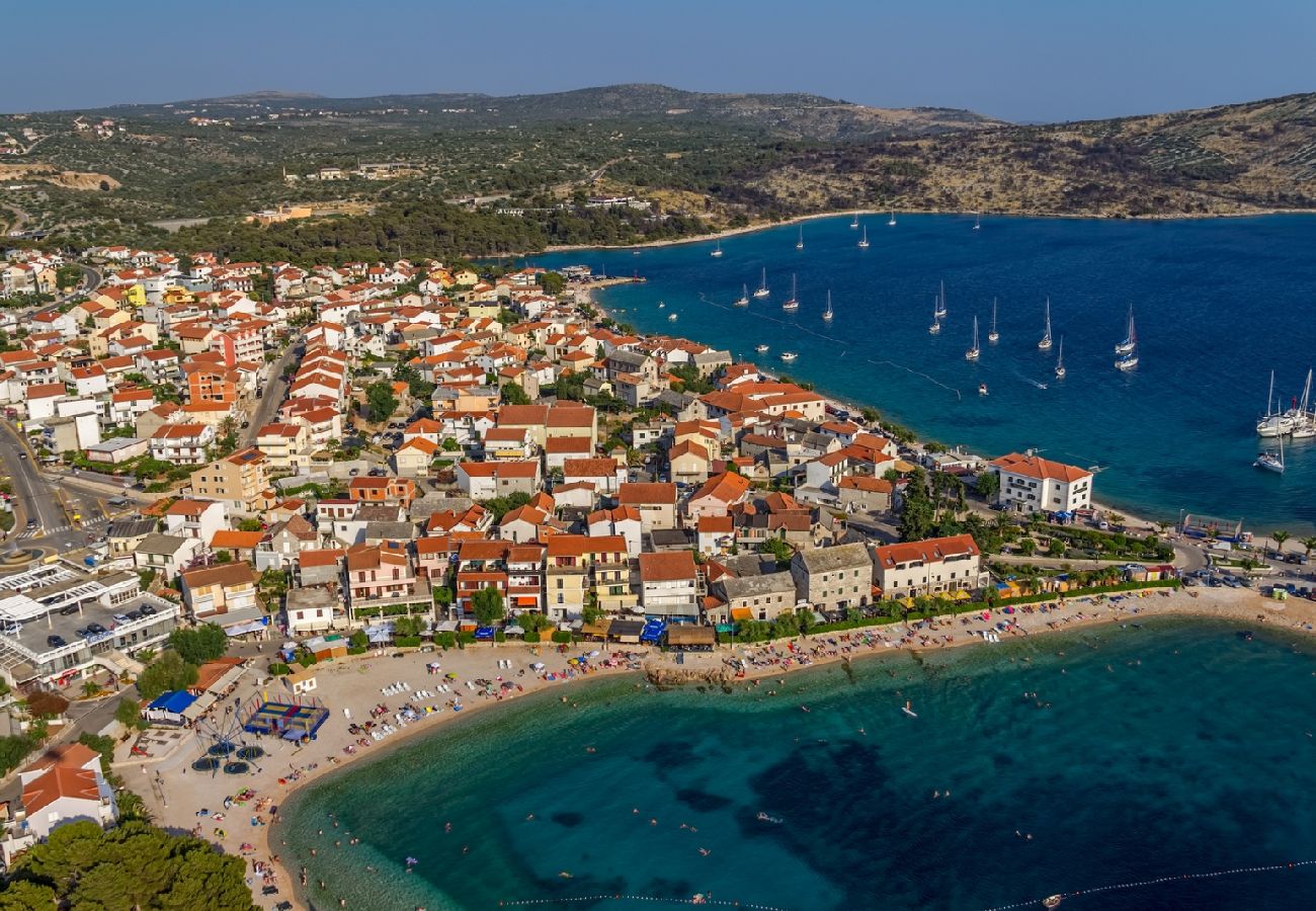 Ferienwohnung in Primošten - Ferienwohnung in Primošten mit Meerblick, Terrasse, Klimaanlage, W-LAN (5162-2)