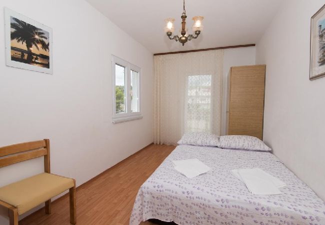 Ferienwohnung in Dvornica - Ferienwohnung in Stupin Čeline mit Meerblick, Terrasse, Klimaanlage, W-LAN (5149-2) Ferienwohnung in Dvornica - Ferienwohnung in Stupin Čeline mit Meerblick, Terrasse, Klimaanlage, W-LAN (5149-2)