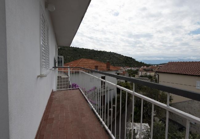 Ferienwohnung in Dvornica - Ferienwohnung in Stupin Čeline mit Meerblick, Terrasse, Klimaanlage, W-LAN (5149-2) Ferienwohnung in Dvornica - Ferienwohnung in Stupin Čeline mit Meerblick, Terrasse, Klimaanlage, W-LAN (5149-2)