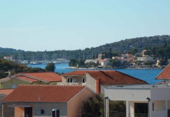 Ferienwohnung in Dvornica - Ferienwohnung in Stupin Čeline mit Meerblick, Terrasse, Klimaanlage, W-LAN (5149-2) Ferienwohnung in Dvornica - Ferienwohnung in Stupin Čeline mit Meerblick, Terrasse, Klimaanlage, W-LAN (5149-2)