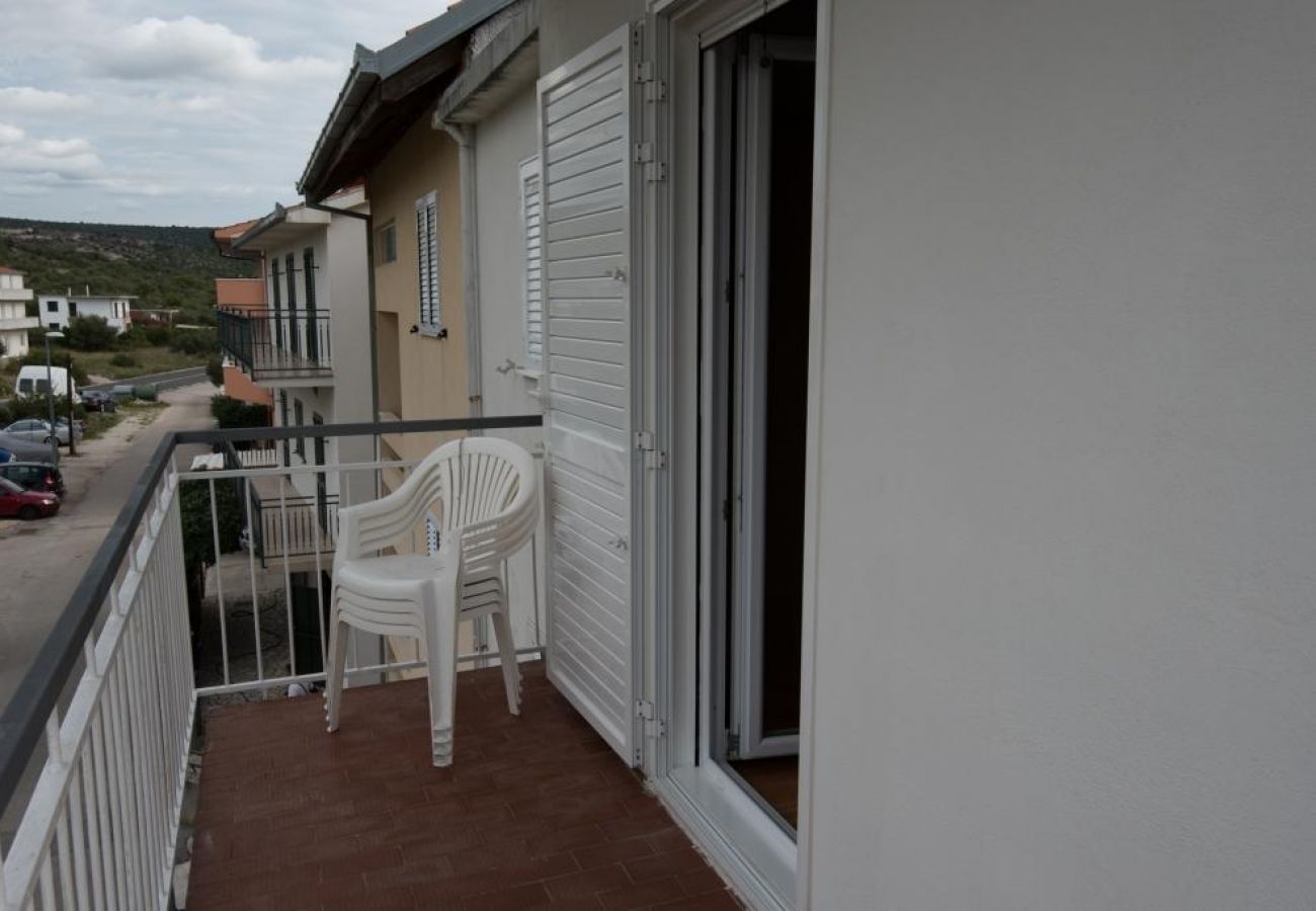 Ferienwohnung in Dvornica - Ferienwohnung in Stupin Čeline mit Meerblick, Balkon, Klimaanlage, W-LAN (5149-1)