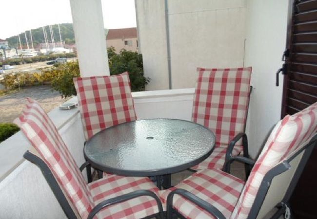 Ferienwohnung in Rogoznica - Ferienwohnung in Rogoznica mit Meerblick, Balkon, Klimaanlage, W-LAN (5153-2) Ferienwohnung in Rogoznica - Ferienwohnung in Rogoznica mit Meerblick, Balkon, Klimaanlage, W-LAN (5153-2)