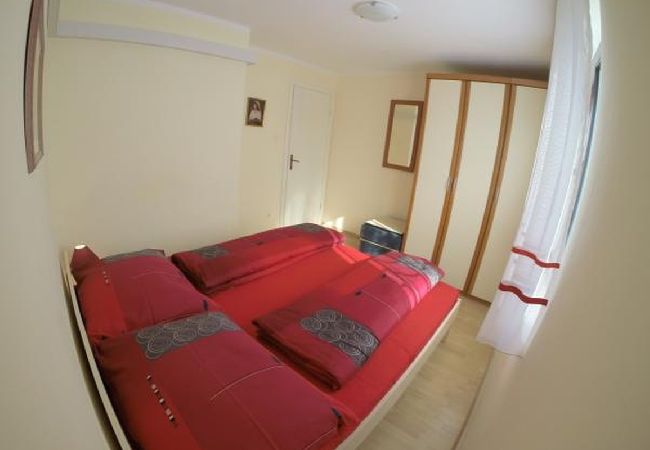 Ferienwohnung in Rogoznica - Ferienwohnung in Rogoznica mit Meerblick, Balkon, Klimaanlage, W-LAN (5153-2) Ferienwohnung in Rogoznica - Ferienwohnung in Rogoznica mit Meerblick, Balkon, Klimaanlage, W-LAN (5153-2)