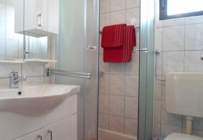 Ferienwohnung in Rogoznica - Ferienwohnung in Rogoznica mit Meerblick, Balkon, Klimaanlage, W-LAN (5153-2) Ferienwohnung in Rogoznica - Ferienwohnung in Rogoznica mit Meerblick, Balkon, Klimaanlage, W-LAN (5153-2)