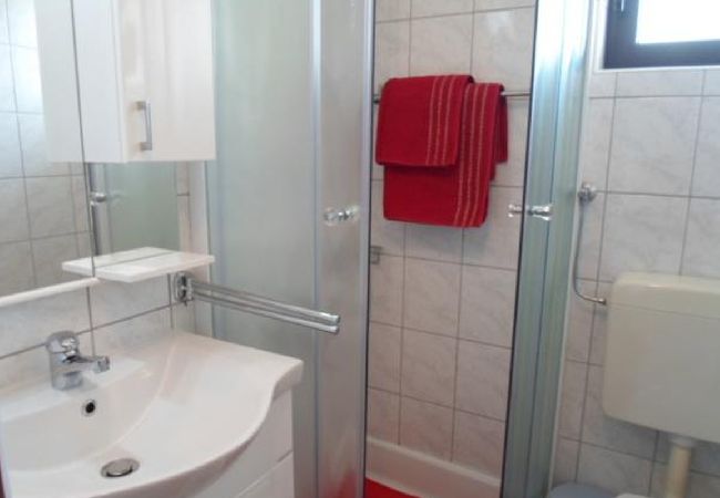 Ferienwohnung in Rogoznica - Ferienwohnung in Rogoznica mit Meerblick, Balkon, Klimaanlage, W-LAN (5153-2) Ferienwohnung in Rogoznica - Ferienwohnung in Rogoznica mit Meerblick, Balkon, Klimaanlage, W-LAN (5153-2)