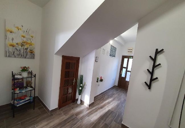 Ferienwohnung in Rogoznica - Ferienwohnung in Rogoznica mit Terrasse, Klimaanlage, W-LAN (5170-1) Ferienwohnung in Rogoznica - Ferienwohnung in Rogoznica mit Terrasse, Klimaanlage, W-LAN (5170-1)