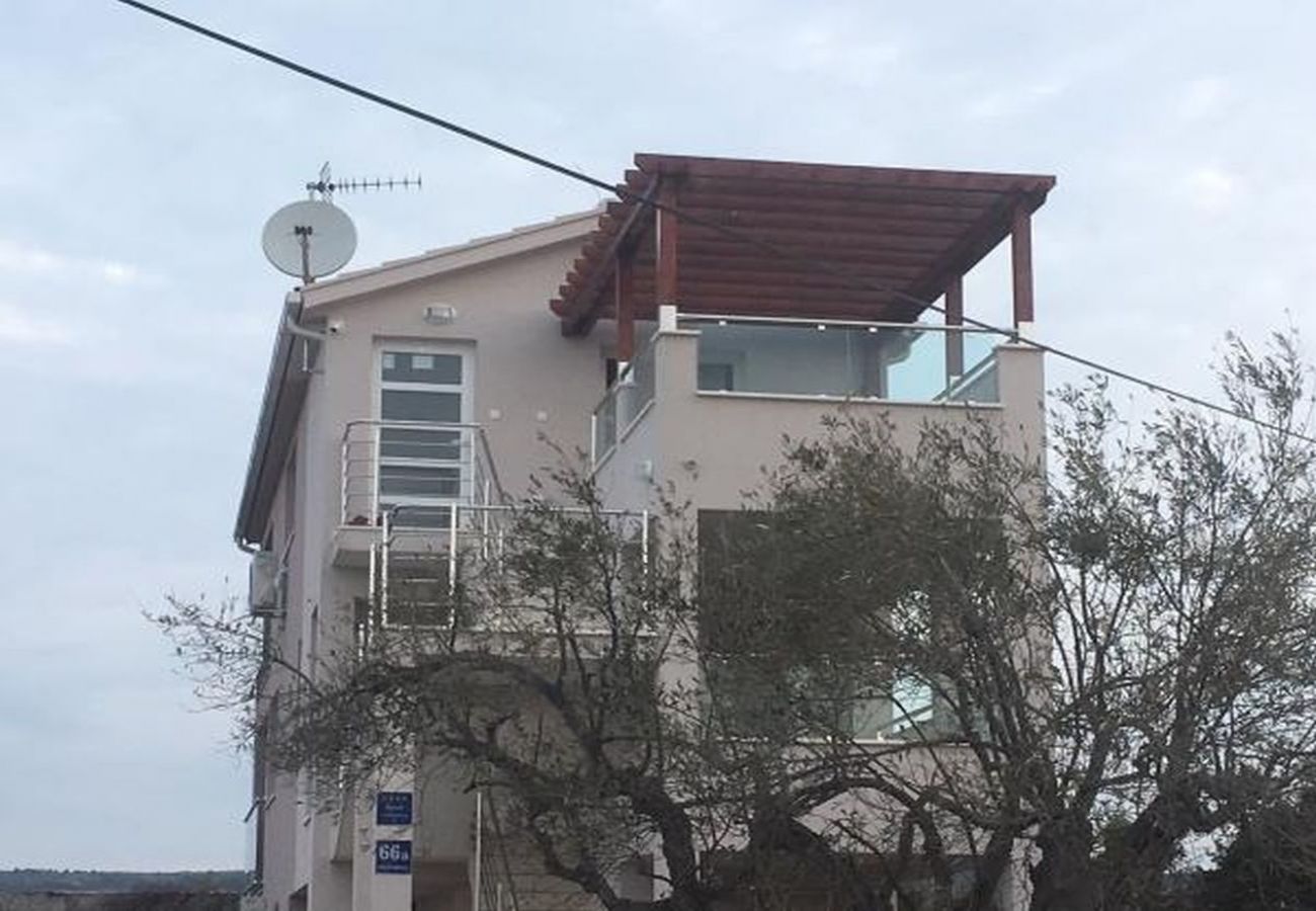 Ferienwohnung in Rogoznica - Ferienwohnung in Rogoznica mit Meerblick, Terrasse, Klimaanlage, W-LAN (5173-3)