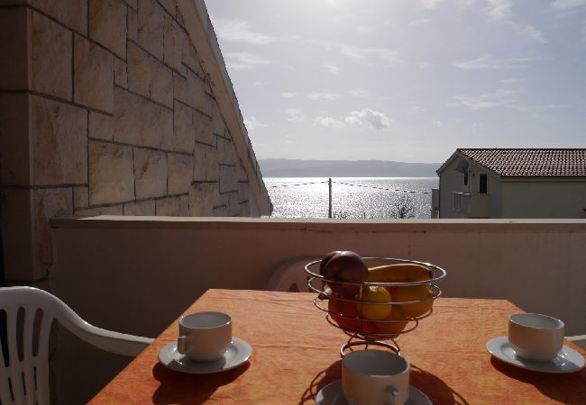 Ferienwohnung in Dugi Rat - Ferienwohnung in Dugi Rat mit Meerblick, Balkon, Klimaanlage, W-LAN (5132-6) Ferienwohnung in Dugi Rat - Ferienwohnung in Dugi Rat mit Meerblick, Balkon, Klimaanlage, W-LAN (5132-6)