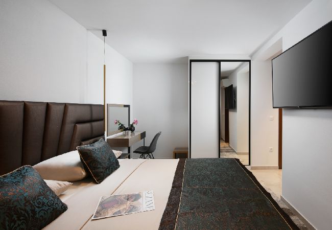 Ferienwohnung in Vir - Ferienwohnung in Vir mit Meerblick, Terrasse, Klimaanlage, W-LAN (5176-8) Ferienwohnung in Vir - Ferienwohnung in Vir mit Meerblick, Terrasse, Klimaanlage, W-LAN (5176-8)