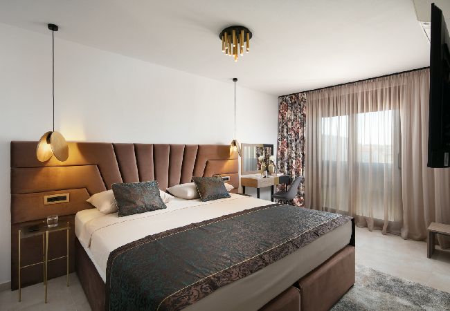 Ferienwohnung in Vir - Ferienwohnung in Vir mit Meerblick, Balkon, Klimaanlage, W-LAN (5176-7) Ferienwohnung in Vir - Ferienwohnung in Vir mit Meerblick, Balkon, Klimaanlage, W-LAN (5176-7)