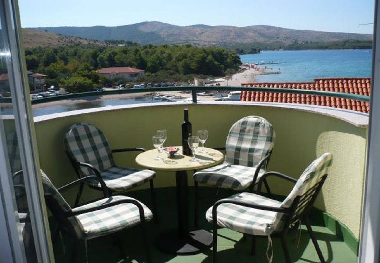 Ferienwohnung in Žaborić - Ferienwohnung in Žaborić mit Meerblick, Balkon, Klimaanlage, W-LAN (5177-3)