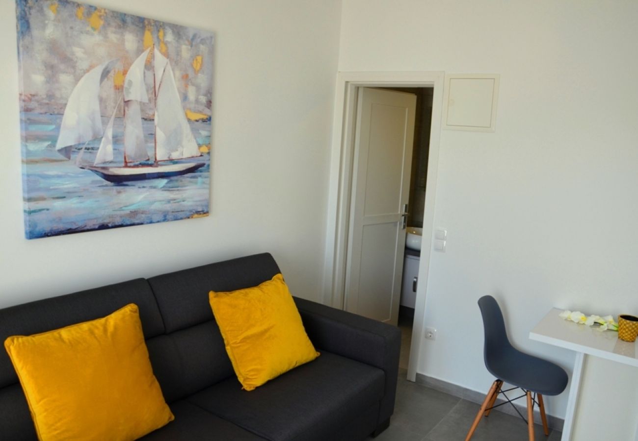 Studio in Trogir - Studioapartment in Trogir mit Meerblick, Terrasse, Klimaanlage, W-LAN (4786-4)