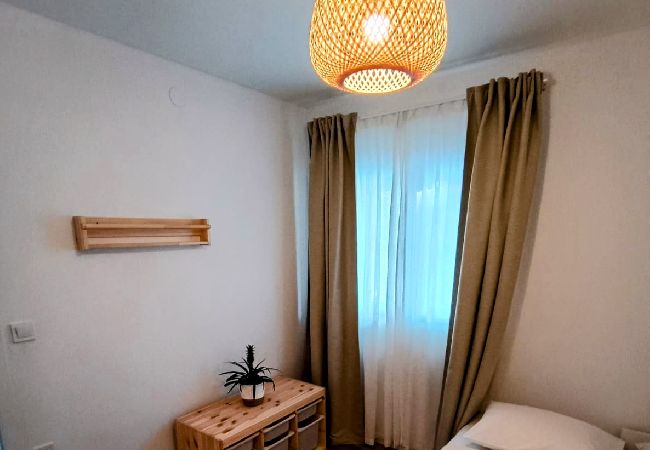 Ferienwohnung in Povlja - Ferienwohnung in Povlja mit Meerblick, Terrasse, Klimaanlage, W-LAN (3365-6) Ferienwohnung in Povlja - Ferienwohnung in Povlja mit Meerblick, Terrasse, Klimaanlage, W-LAN (3365-6)