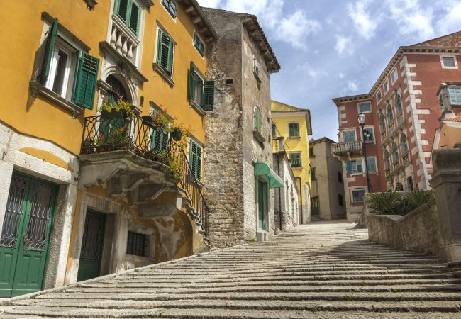 Ferienwohnung in Drenje - Ferienwohnung in Drenje mit Meerblick, Terrasse, Klimaanlage, W-LAN (5235-1) Ferienwohnung in Drenje - Ferienwohnung in Drenje mit Meerblick, Terrasse, Klimaanlage, W-LAN (5235-1)