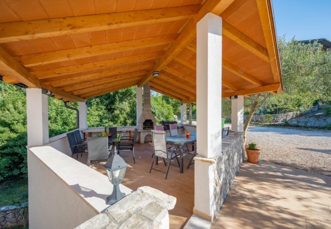 Ferienwohnung in Drenje - Ferienwohnung in Drenje mit Meerblick, Terrasse, Klimaanlage, W-LAN (5235-2) Ferienwohnung in Drenje - Ferienwohnung in Drenje mit Meerblick, Terrasse, Klimaanlage, W-LAN (5235-2)