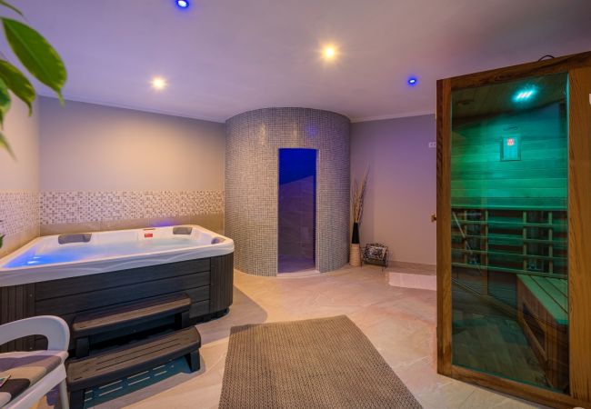 Ferienwohnung in Drenje - Ferienwohnung in Drenje mit Meerblick, Terrasse, Klimaanlage, W-LAN (5235-2) Ferienwohnung in Drenje - Ferienwohnung in Drenje mit Meerblick, Terrasse, Klimaanlage, W-LAN (5235-2)