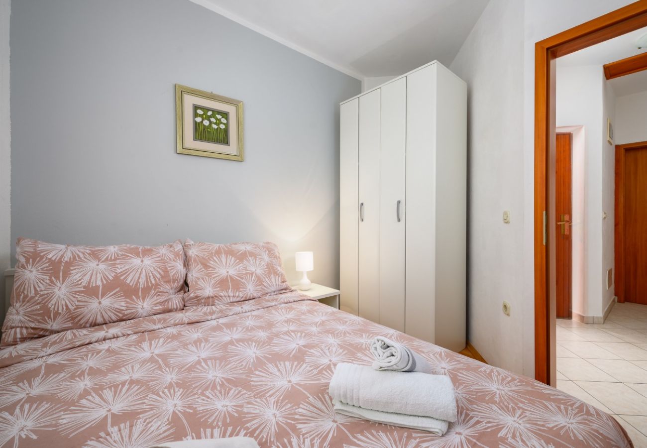 Ferienwohnung in Drenje - Ferienwohnung in Drenje mit Meerblick, Terrasse, Klimaanlage, W-LAN (5235-2)