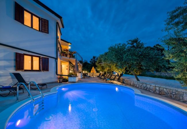 Ferienwohnung in Drenje - Ferienwohnung in Drenje mit Meerblick, Terrasse, Klimaanlage, W-LAN (5235-3) Ferienwohnung in Drenje - Ferienwohnung in Drenje mit Meerblick, Terrasse, Klimaanlage, W-LAN (5235-3)