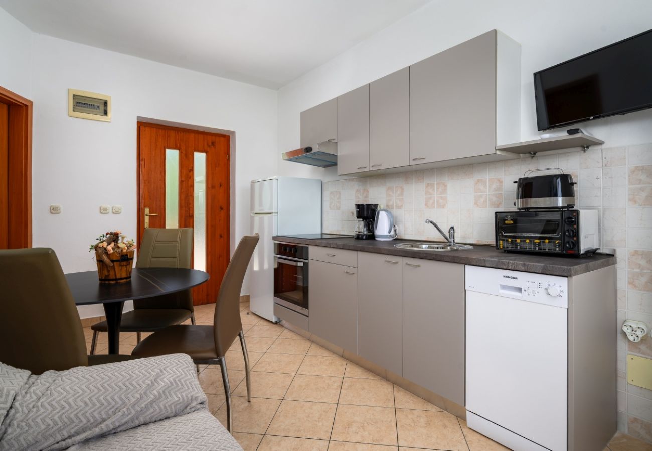 Ferienwohnung in Drenje - Ferienwohnung in Drenje mit Meerblick, Terrasse, Klimaanlage, W-LAN (5235-3)