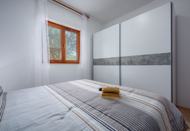 Ferienwohnung in Drenje - Ferienwohnung in Drenje mit Meerblick, Terrasse, Klimaanlage, W-LAN (5235-5) Ferienwohnung in Drenje - Ferienwohnung in Drenje mit Meerblick, Terrasse, Klimaanlage, W-LAN (5235-5)