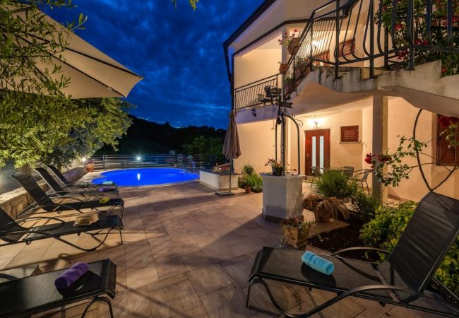 Studio in Drenje - Studio in Drenje mit Meerblick, Terrasse, Klimaanlage, W-LAN (5235-9) Studio in Drenje - Studio in Drenje mit Meerblick, Terrasse, Klimaanlage, W-LAN (5235-9)