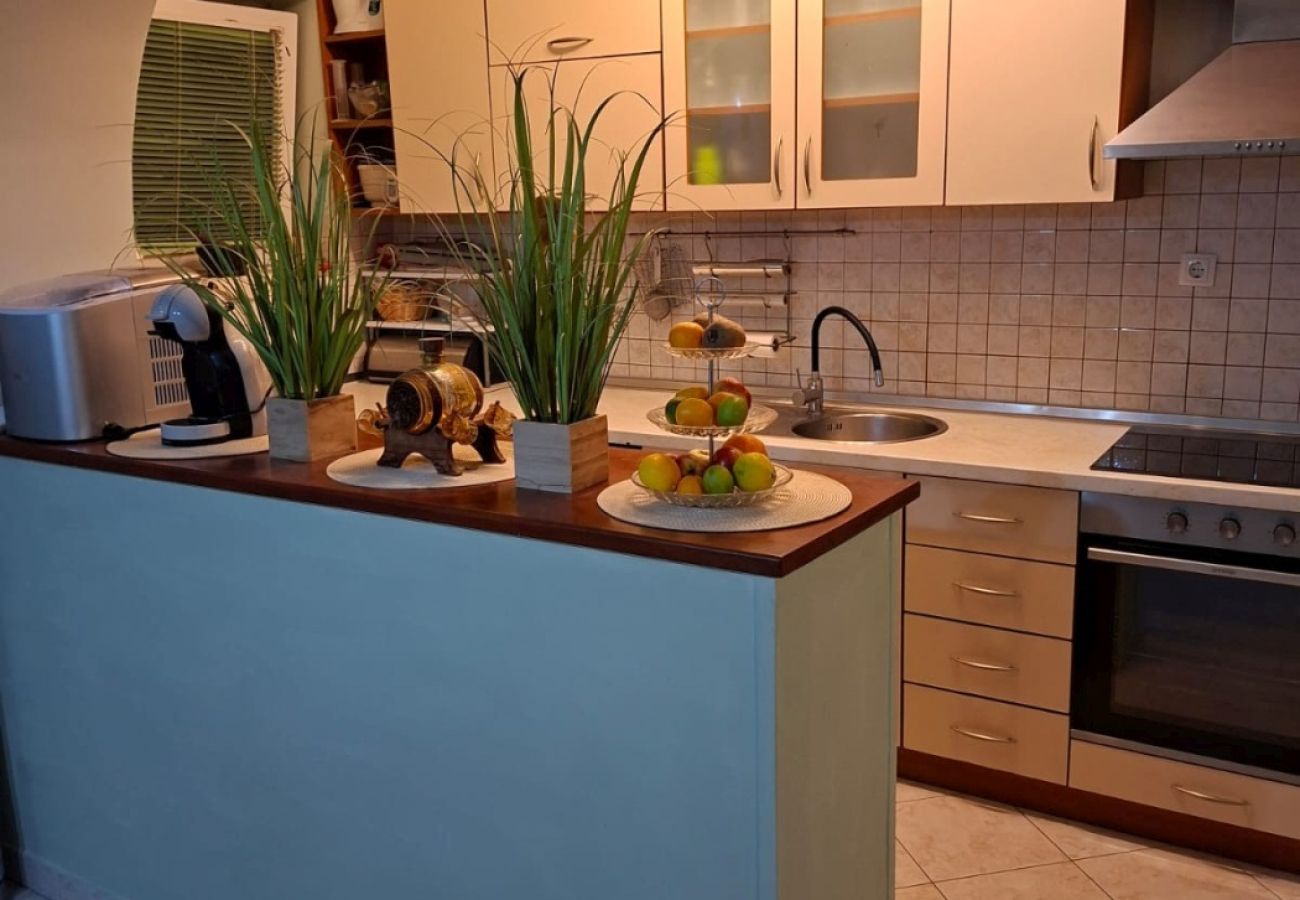 Ferienhaus in Privlaka - Ferienhaus 5239 für 8+3 Personen in Privlaka - 100m vom Sandstrand