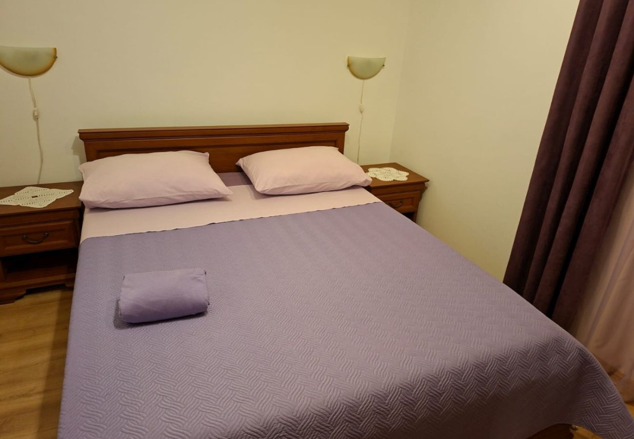 Ferienhaus in Privlaka - Ferienhaus 5239 für 8+3 Personen in Privlaka - 100m vom Sandstrand