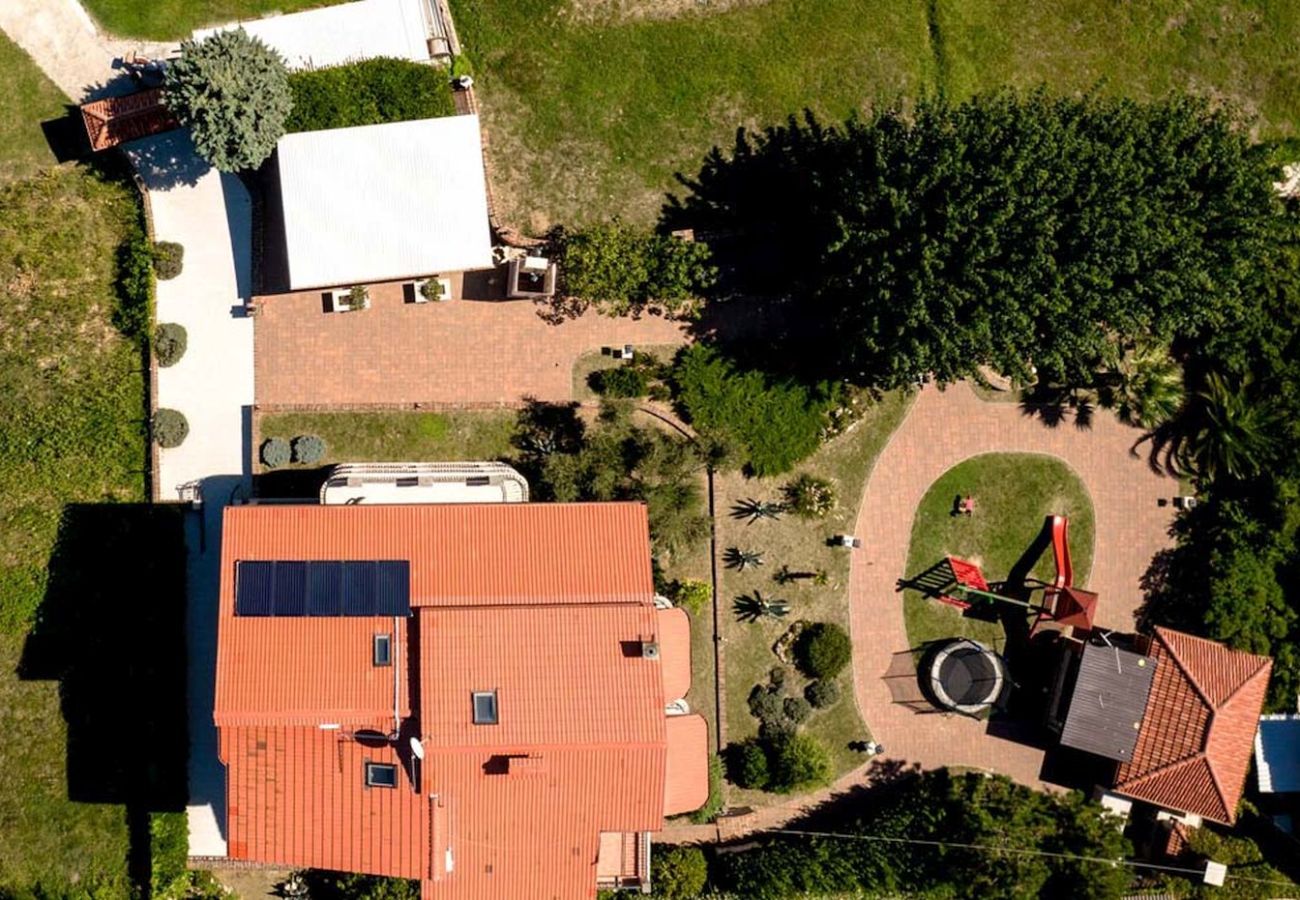 Ferienwohnung in Lopar - Ferienwohnung in Lopar mit Terrasse, Klimaanlage, W-LAN, Meerblick (4738-7)