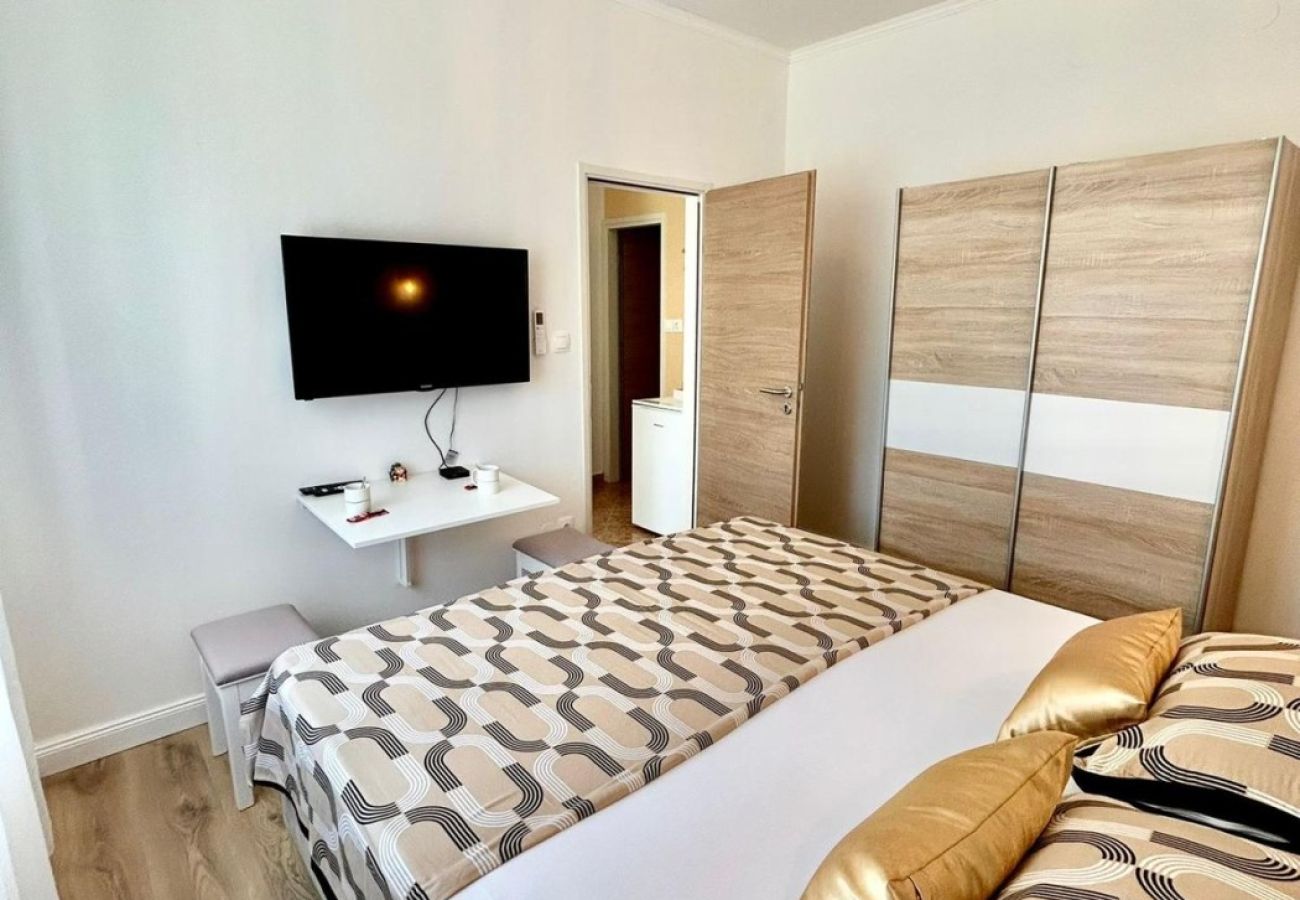 Zimmeranmietung in Medulin - Room 5216-7 for 2 Pers. in Medulin 