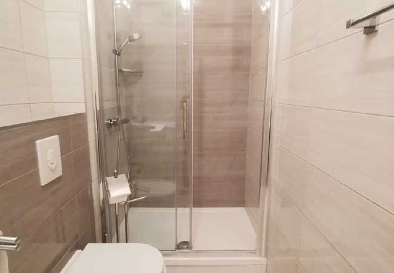 Ferienwohnung in Bol - 5244-3 A3 3P in Bol